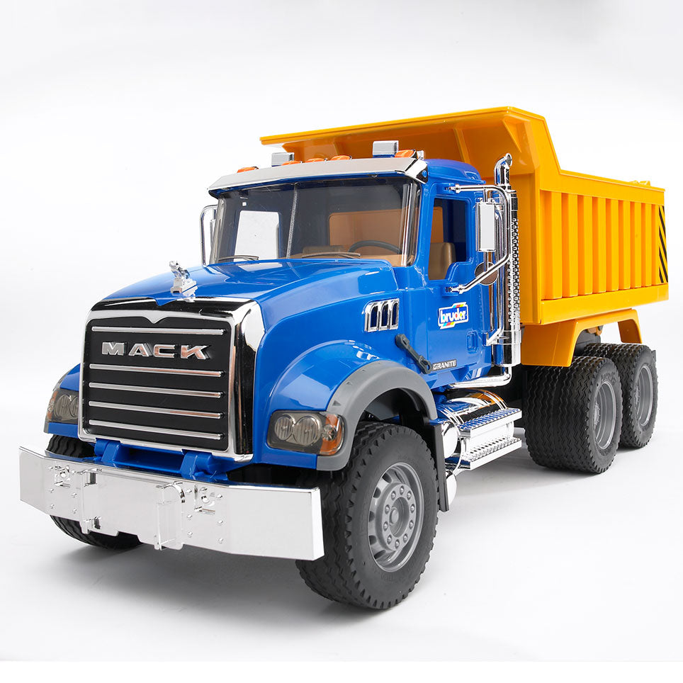Bruder 02815 Mėlynas sunkvežimis Mack Granite