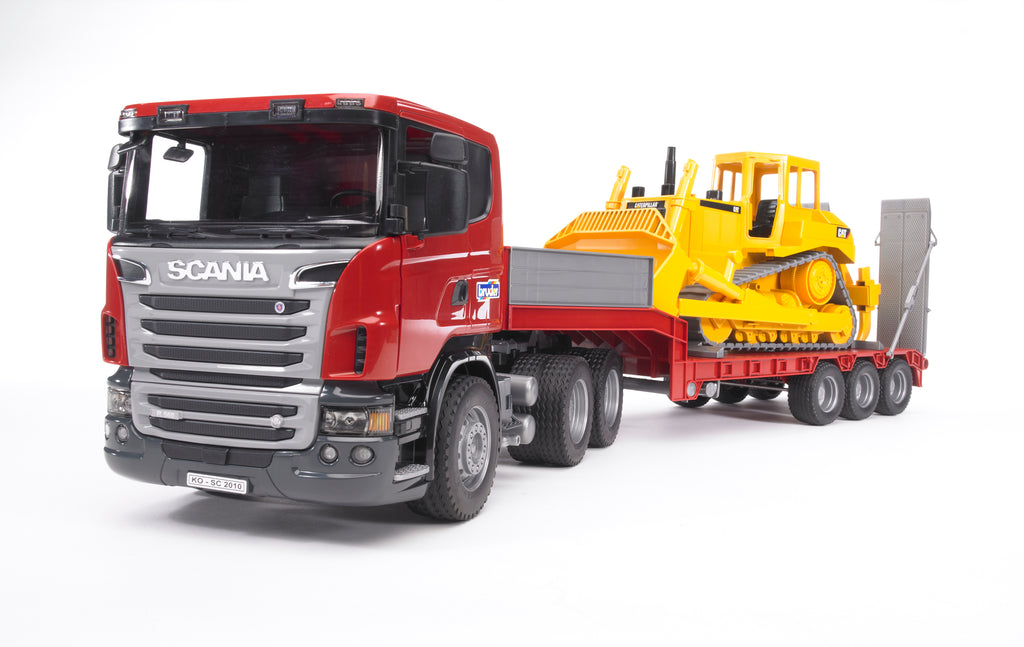 SCANIA R serijos sunkvežimis/tralas ir Cat® buldozeris 03555